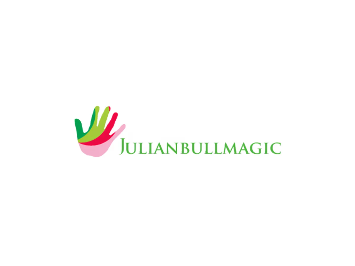Julian Bull